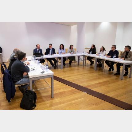 Mesa de participantes